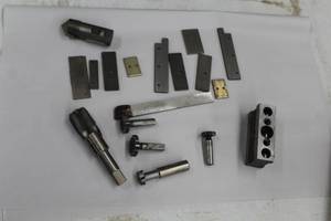 lot 1063 image: Boring Bits, Alignment Plates, Alignment Block