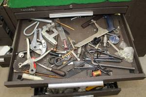lot 1072 image: Lot of (1 Drawer) Allen Wrenches, Punch Tools, Snips, Hand Saw, Gears, Misc. Tools and Hardware