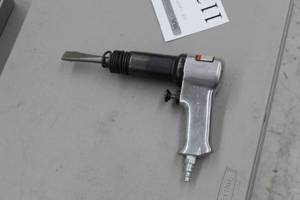 lot 1130 image: Ingersoll-Rand Pneumatic Chisel