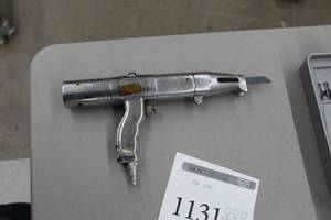 lot 1131 image: Central Pneumatic Speed Saw Kit