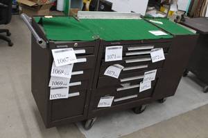 lot 307 image: Kennedy Metal Rolling Tool Cabinet with Two Side Cabinets