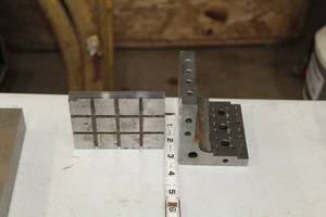 lot 534 image: Lot of (2) Alignment Blocks