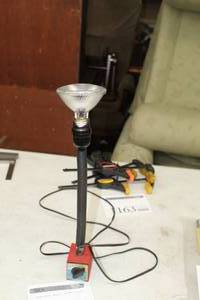 lot 1164 image: Magnetic Base Work Light