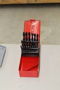 lot 1139 image: Drill Bit Set