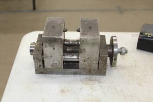 lot 543 image: Scoring Base