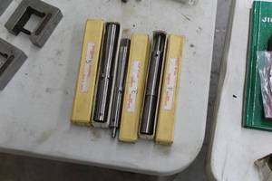 lot 560 image: Lot of (3) Expanding Mandrel Size 3,4,5
