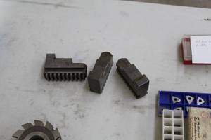 lot 555 image: Lot of (3) Jaws
