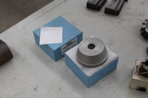 lot 551 image: Tool Grinder Head