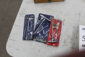 lot 552 image: Lot of (4) Bore Checkers