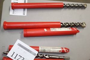 lot 1172 image: Milwaukee Large Drill Bit