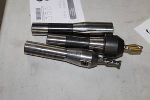 lot 598 image: Lot of (3) R8 Collets  - Misc. Bits