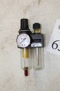 lot 633 image: Watts Regulator Assembly