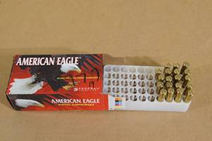 lot 41 image: 19 Federal American Eagle .327 Federal Magnum 100 Gr JSP Ammo