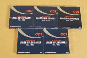 lot 117 image: 500 CCI No 250 Magnum Large Rifle Primers