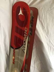 Atomic Izor 97 Skis