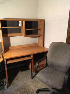 Desk & Office Chair