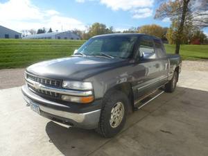 2000 Chevy Silverado LS 4WD
