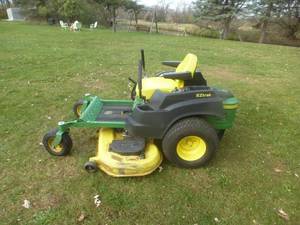 John Deere Z-445 Lawn Mower