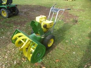 John Deere 2131 Snow Blower