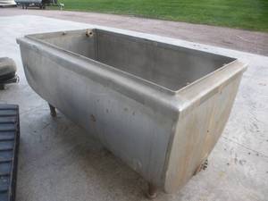 Stainless Steel Bulk Tank
