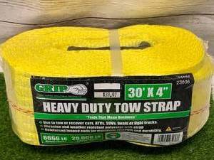 lot 71 image: New 4 X 30 Heavy Duty Tow Strap