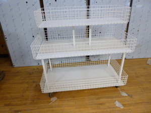 lot 36 image: Rolling Display Cart