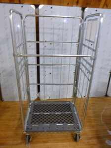 lot 52 image: Rolling Wire UtilityShop Cart