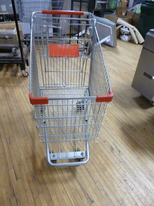 lot 70 image: Shopping Cart