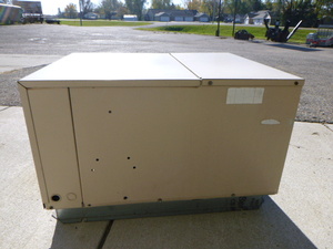 lot 75 image: Evaporator Cooler Condenser Unit