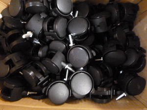 lot 65 image: Box of Plastic  Casters