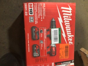 Milwaukee M18 18-Volt Lithium-Ion Cordless Drill DriverImpact Driver Combo Kit  (2-Tool)