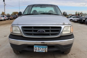 2000 Ford F150 Work Series 4x4 - 37,484 Miles