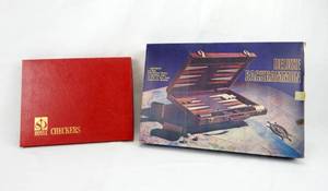 lot 124 image: Vintage Hoyle Checkers and Deluxe Backgammon Set