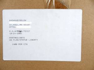 lot 163 image: Case of 1400 Vintage US FlagStatue Of Liberty Prints