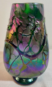 lot 106 image: Signed Art Glass Vase