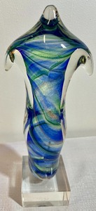 lot 113 image: Figural Art Glass