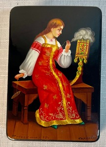 lot 148 image: Beautiful Russian Lacquer Box