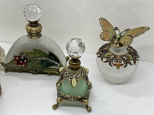 lot 253 image: Decorative Vanity Bottles