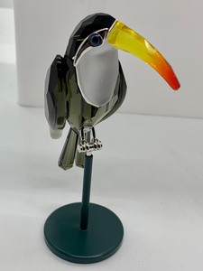 lot 250 image: Swarovski Belyaka 275579 Black Diamond Tropical Bird