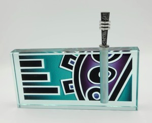 lot 61 image: Joan Irving Glass Design Perfume Bottle