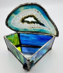 lot 66 image: Stained Glass & Geode Slice Jewelry Box or Trinket Box