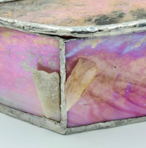 lot 69 image: Iridescent Stained Glass and Stone Trinket Box