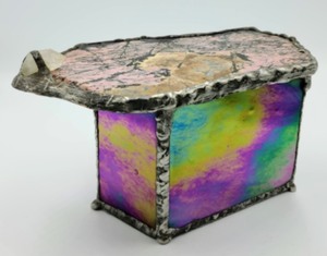 lot 76 image: Iridescent Stained Glass and Stone Trinket Box