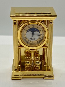 lot 281 image: Bulova Miniature Collection Clock 1988