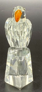 lot 249 image: Crystal Bird Figurine