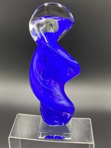 lot 242 image: Stunning Cobalt Blue Art Glass