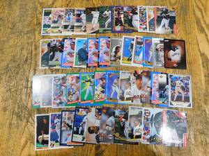 lot 112 image: (50) Barry Bonds Cards LK