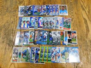 lot 120 image: (50) Barry Sanders Cards HOFer LK