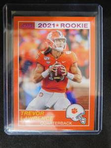 lot 67 image: 2021 Score Chronicles Football Trevor Lawrence Rookie #58