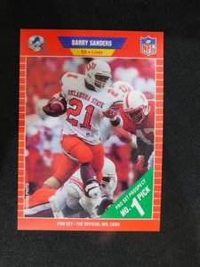lot 17 image: 1989 Pro Set Barry Sanders Rookie Card #494 HOFer LK